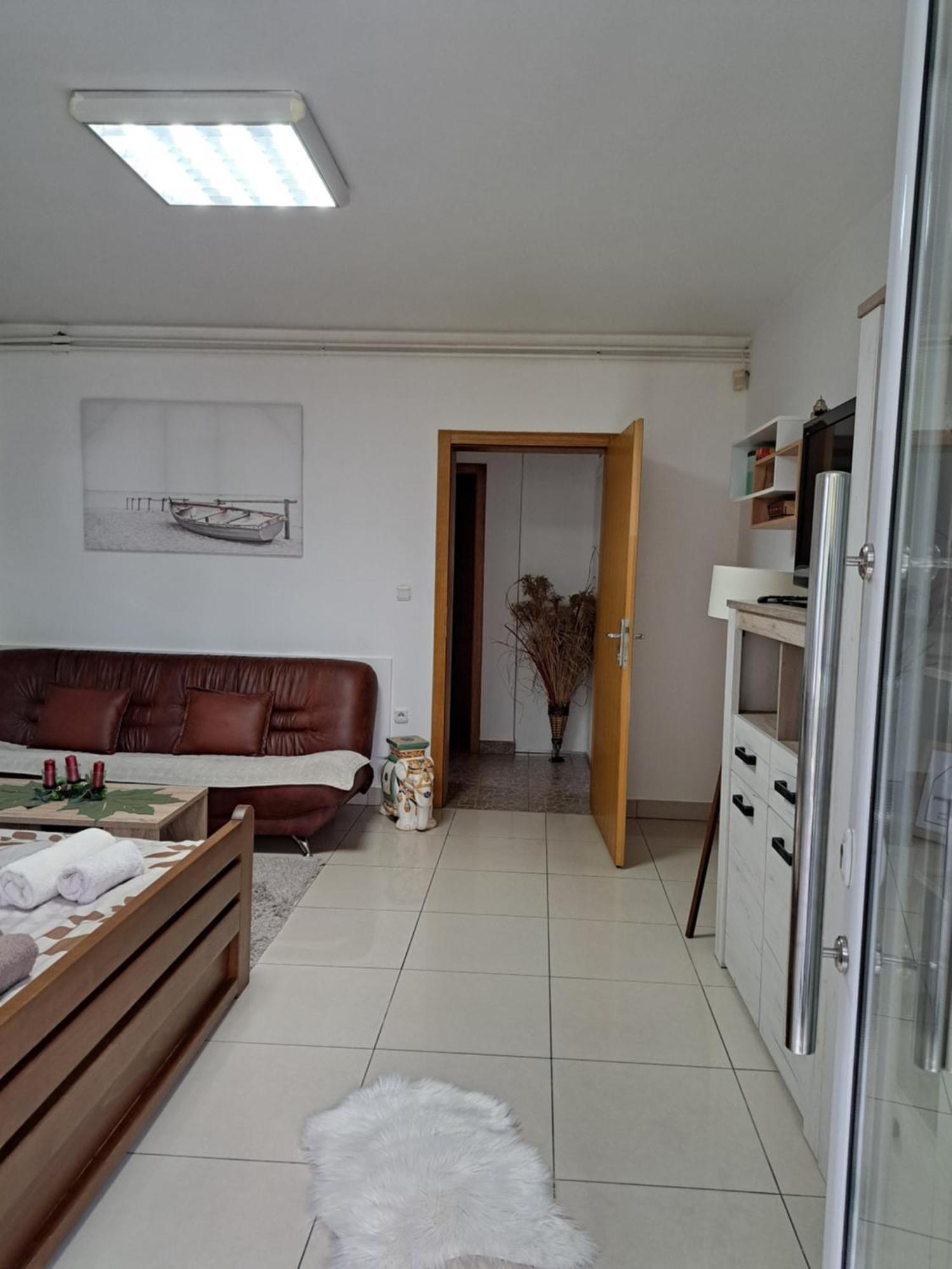 Apartman Fontana Kraljevo Esterno foto